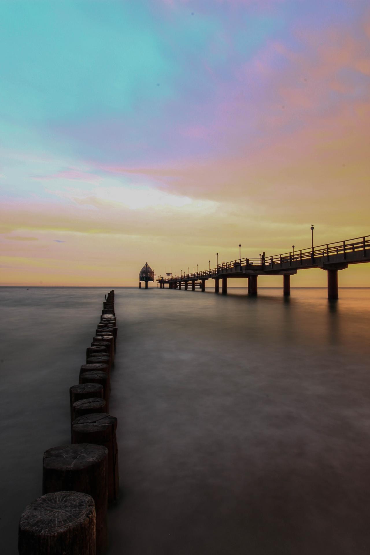 Seebrucke Bei Sonnenaufgang Ii Digitalphoto