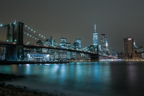 Brooklyn Bridge & Manhattan Skyline