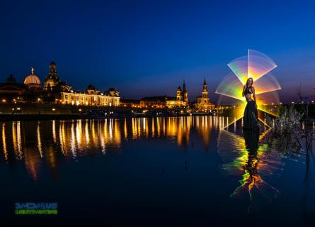 Lightpainting, Elb-Florenz-Girl 