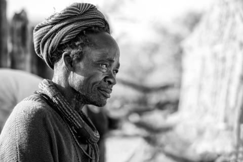  Himbaman