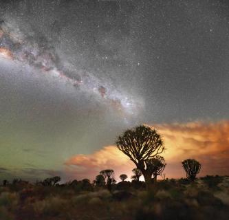 The shining Cloud