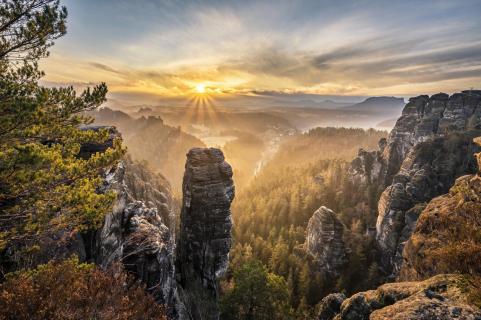 Erleuchteter Morgen in der Sächsischen Schweiz