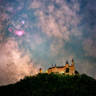 Zwischen Turm und Urlicht