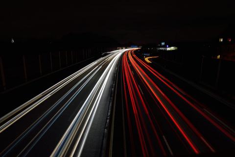 A40 bei Nacht