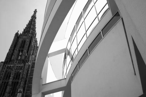 Richard Meier Strebepfeiler