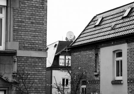 Workers' dwelling houses made of brick