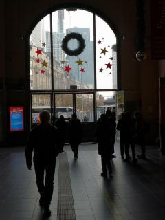 Cristmas Trainstation Frankfurt