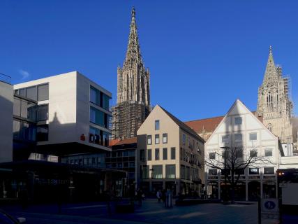 Hans und, Sophie Scholl-Platz 