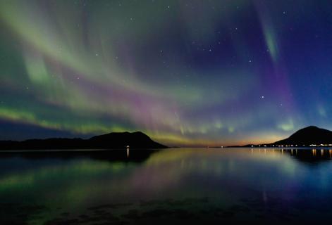 Nordlichtspiegelungen Norweg_Küste