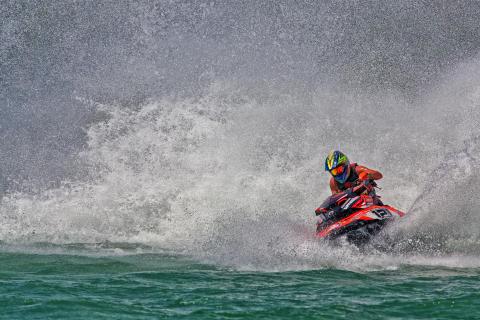 Jetski Wasserwand