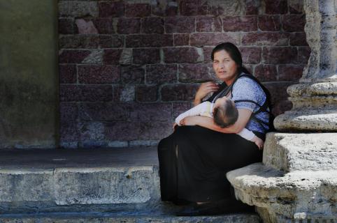 mother and child 01