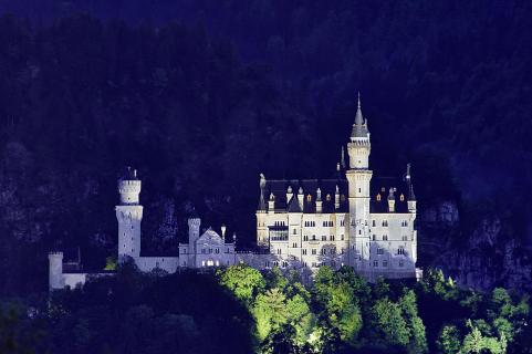 night castle 8