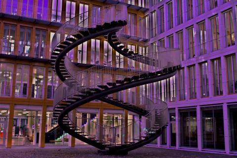Die unendliche Treppe