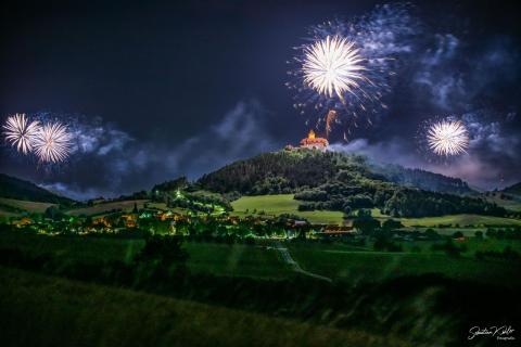 Feuerwerk über den Drei Gleichen