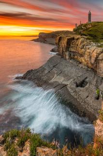 North Spain - Lighthouse - Sunrise