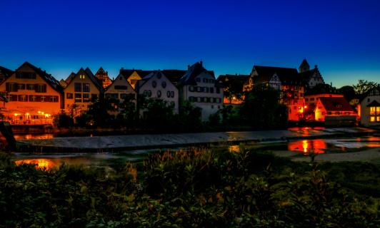 Riedlingen an der Donau bei Nacht