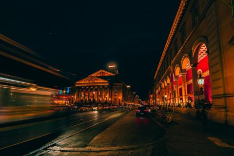 Die fahrene Oper