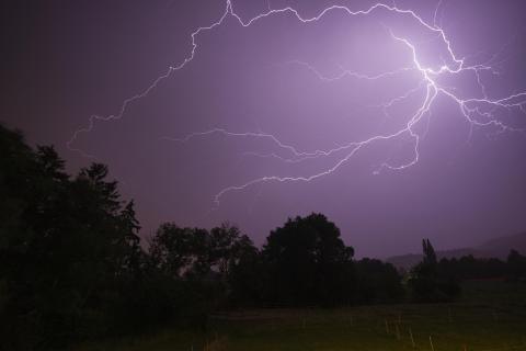 Gewitter_bei_Nacht_2