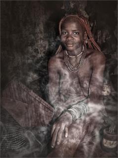 Himba-Frau