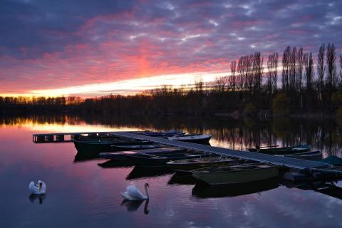 Abends am See