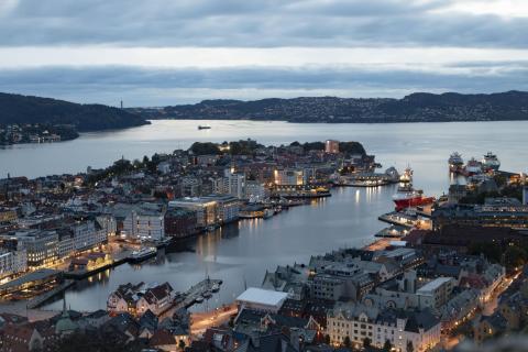 Bergen am Abend