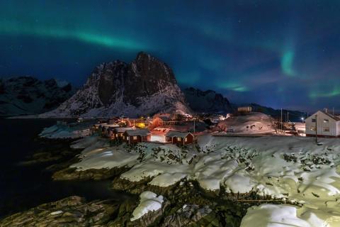 Aurora über Hamnoy