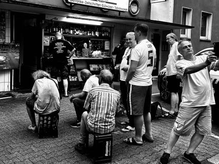 emotion at_kiosk