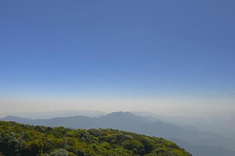 Hügellandschaft Doi Inthanon Nationalpark - Thailand