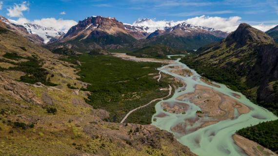 Gletscherfluss in Patagonien (Argentinien)