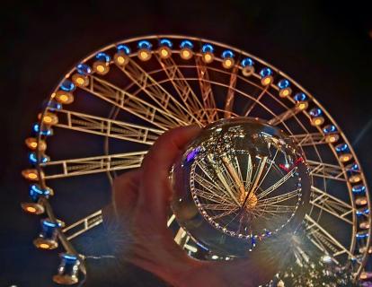 Lichterglanz in der Glaskugel 
