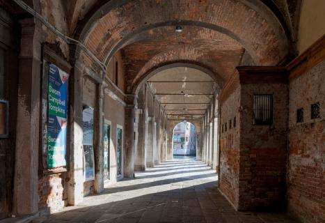Arkaden in Venedig