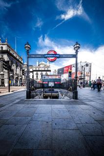 Piccadilly Circus