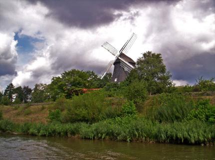 Mühle am Kanal