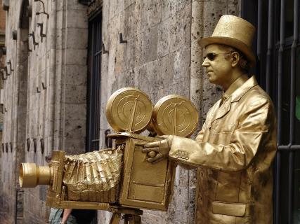 Der goldene Fotograf in Siena