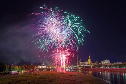Abschlussfeuerwerk Stadtfest Dresden