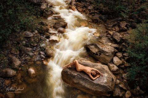 Nude for Nature -Aktfotografie zu Gunsten des Umweltschutzes