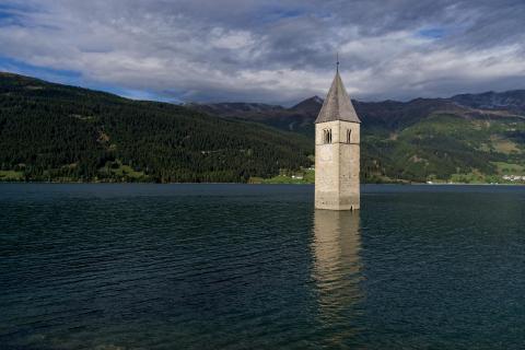 Turm im Reschensee