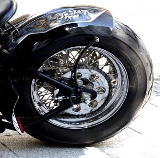 HARLEY-DAVIDSON