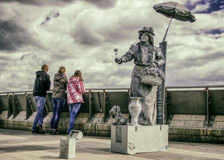 Straßenkunst Landungsbrücken Hamburg