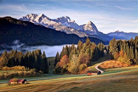 Herbstblick auf die Zugspitze