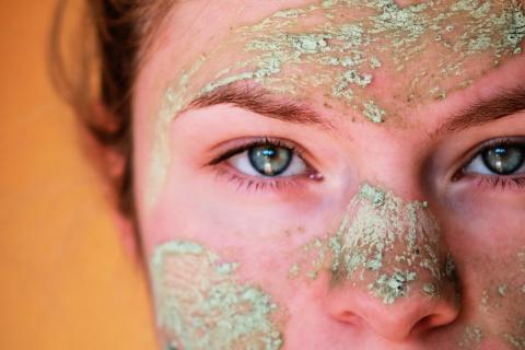 Ein Blick hinter die Maske