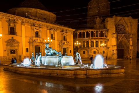 Plaza de la Virgen