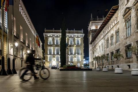 Radfahrer in Altstadt