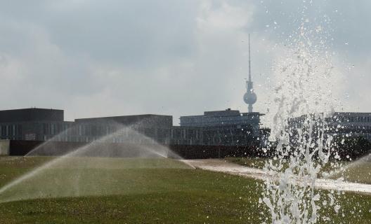Fernsehturm Berlin Wasser