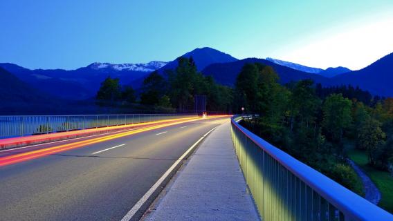 20170921 Empty Road auf der Sylvensteinbrücke_DSCF0878 k