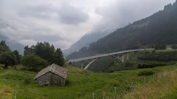 Brücken verbinden