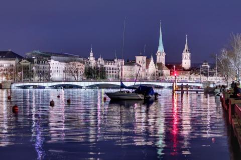 20180411 Zuerich_Seepromenade_Quaibruecke