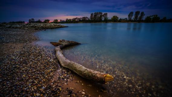 Rheinufer Düsseldorf Kaiserswerth