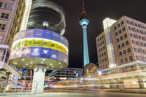 Alexanderplatz bei Nacht