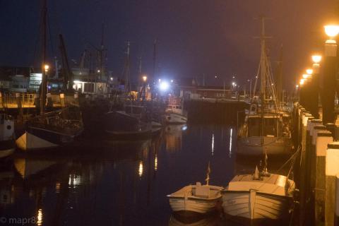 Büsumer Hafen bei Nacht